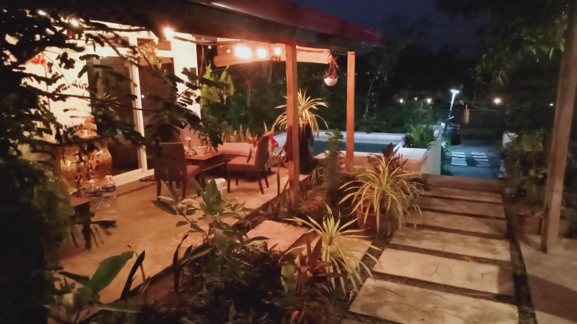Baywalk Suites Batangas Laurel Kültér fotó